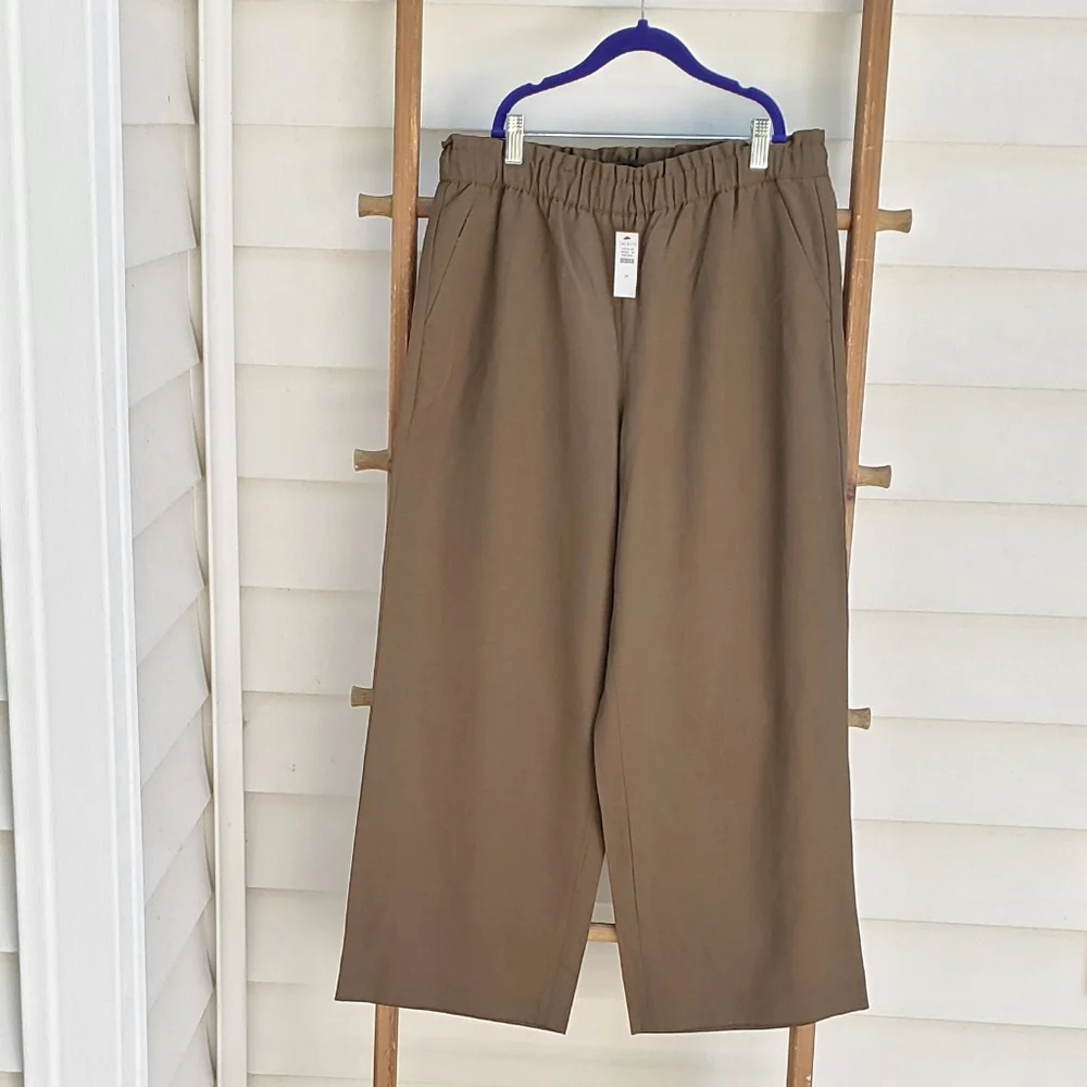 NEW! Talbots Slub Tencel Wide Leg Crop Pants - Picture 3 of 7